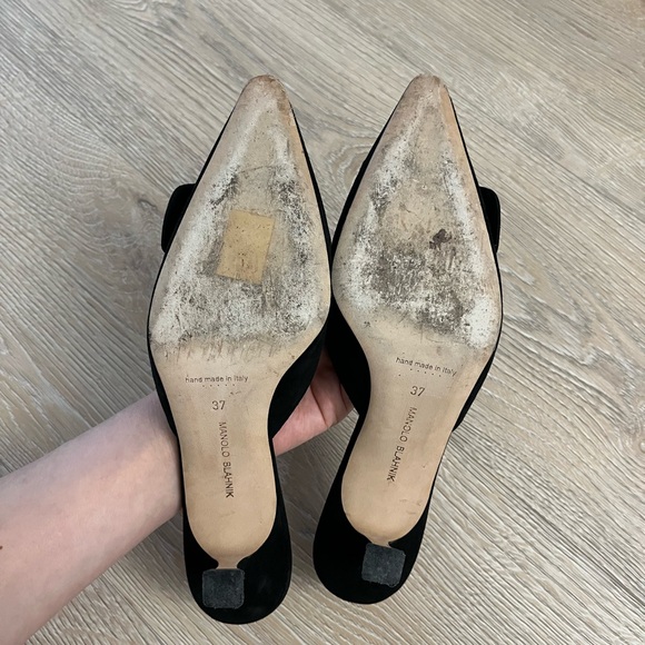 MANOLO BLAHNIK
Black Maysale 50 Suede Leather Mules - Picture 6 of 6